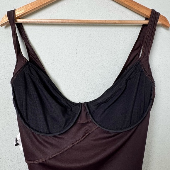Miraclesuit Women's Swimsuit Brown One Piece Ruched Style #63663 Size 14 - Picture 13 of 15